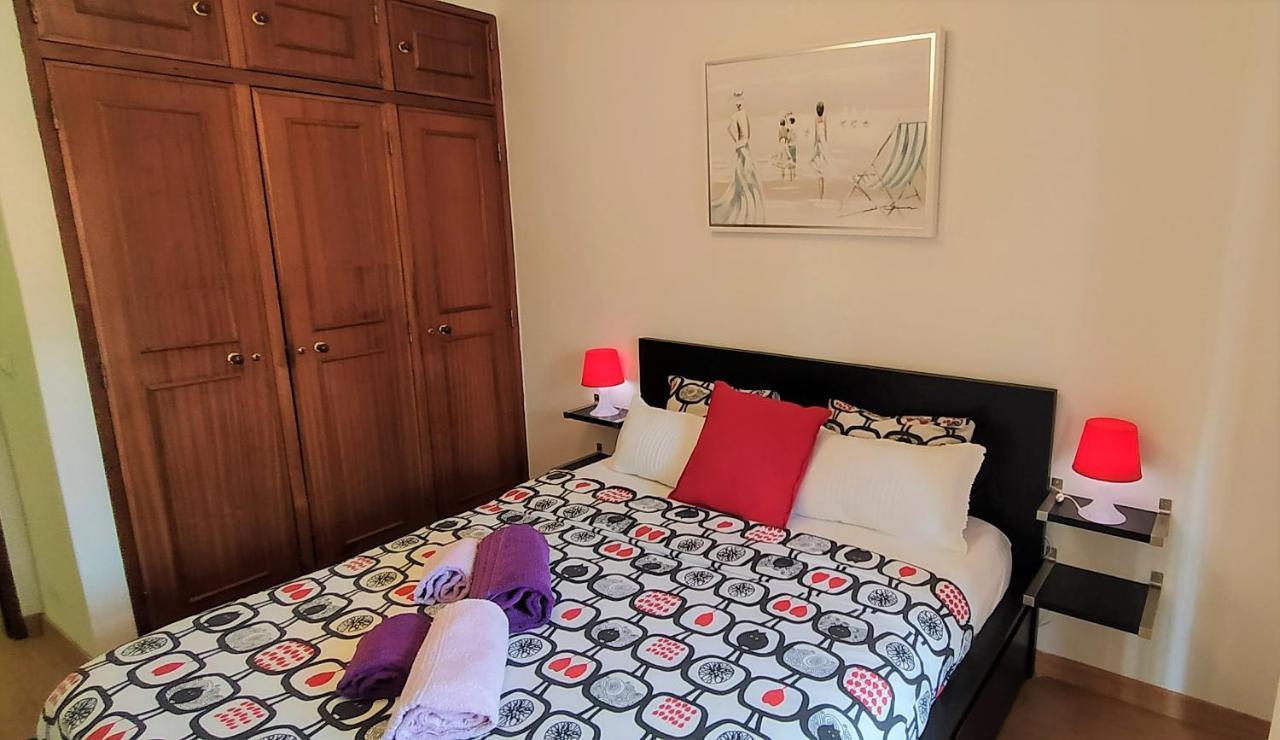 Large Apartment Near The Beach And Lisbon 코스타 다 카파리카 외부 사진