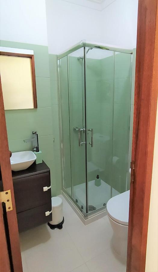 Large Apartment Near The Beach And Lisbon 코스타 다 카파리카 외부 사진