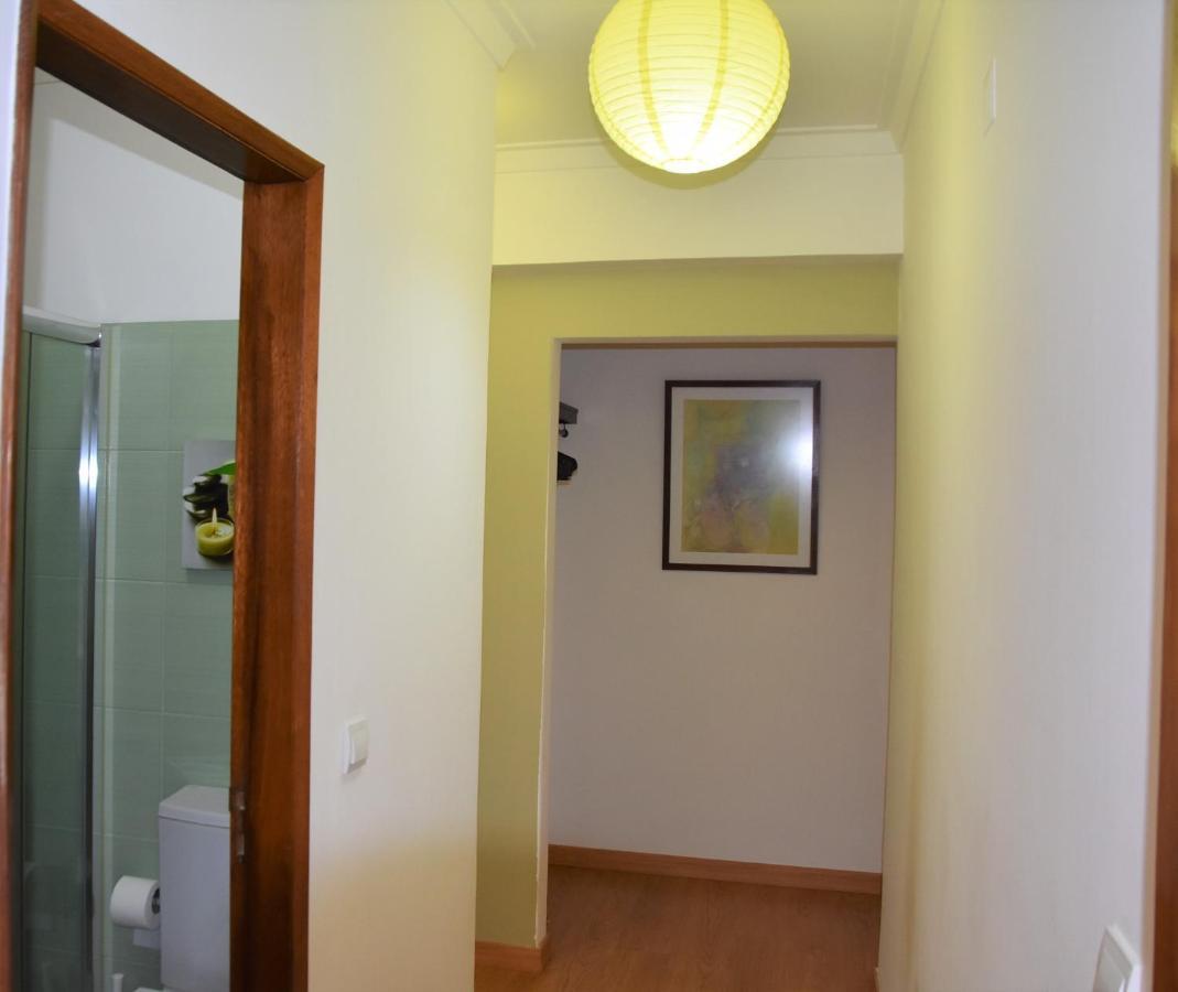 Large Apartment Near The Beach And Lisbon 코스타 다 카파리카 외부 사진